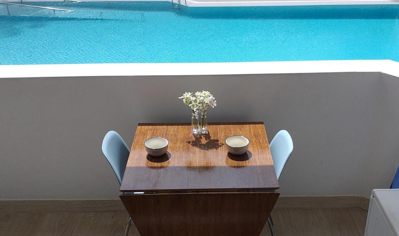 Spotless South Facing Apartment With Pool View And Wifi Heart Of Las Americas Playa de las Américas Exterior foto