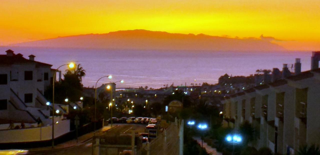 Spotless South Facing Apartment With Pool View And Wifi Heart Of Las Americas Playa de las Américas Exterior foto